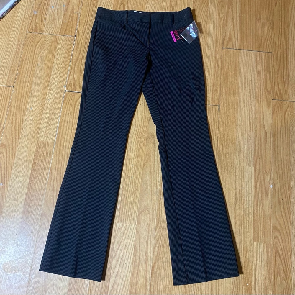 3/20 Ladies/juniors NWT Black W White Pinstripe Dressy Career Wear Pants